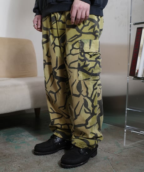 90's Predator Camouflage Trouser XL