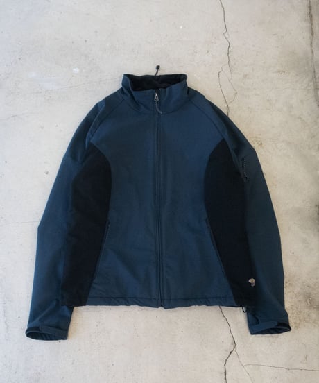 2000's Mountain Hardwear Soft Shell Jacket