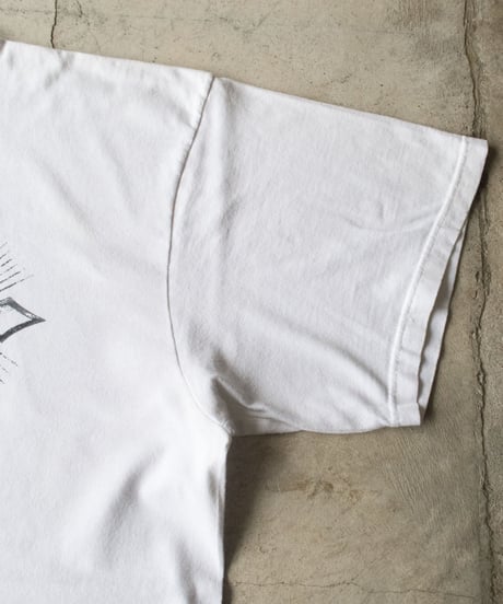 90's He Carried The Cross for us Jesus XL