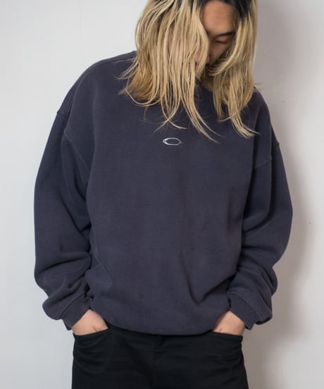 90-2000's Oakley Software Logo Embroided Crewneck XL