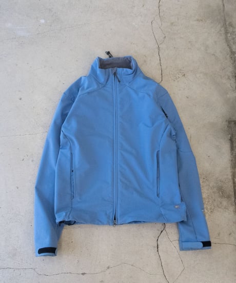 2000's Mountain Hardwear Soft Shell Jacket M