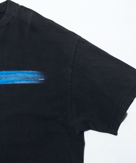 2000's Oakley S/S T-shirts XL