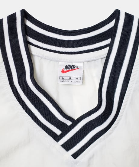 90's NIKE V-Neck Windbreaker L