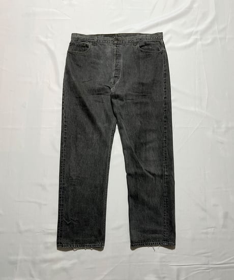 90's Levi's 501 42x32