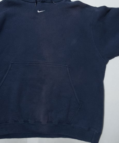 NIKE Logo Embroidered Hoodie L