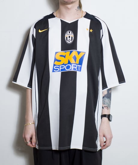 04/05 NIKE "Juventus" Game Shirts