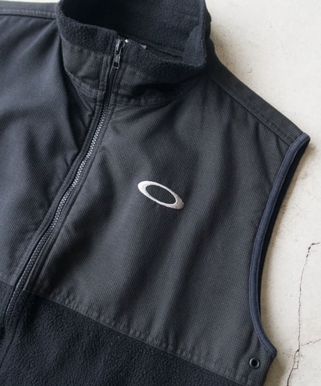 2000's Oakley Genuine Software Fleece Vest L