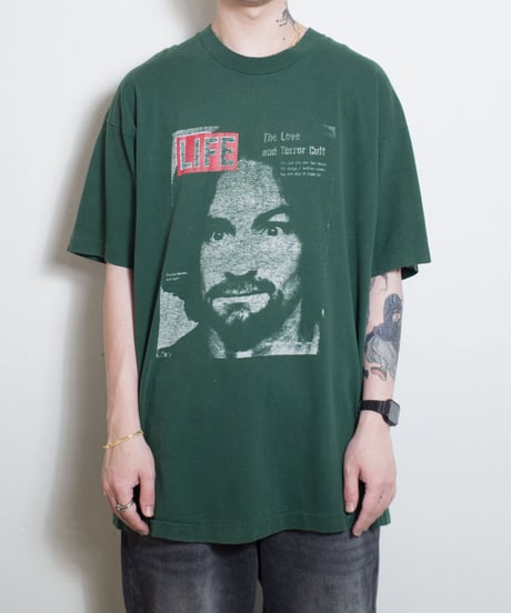 90's Life Magazine "Charles Manson" S/S T-shirts XL