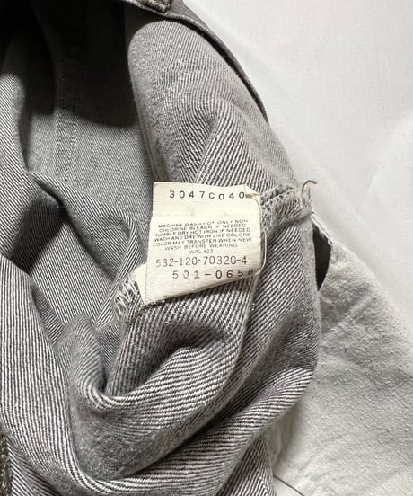 90's Levi's 501 42x32