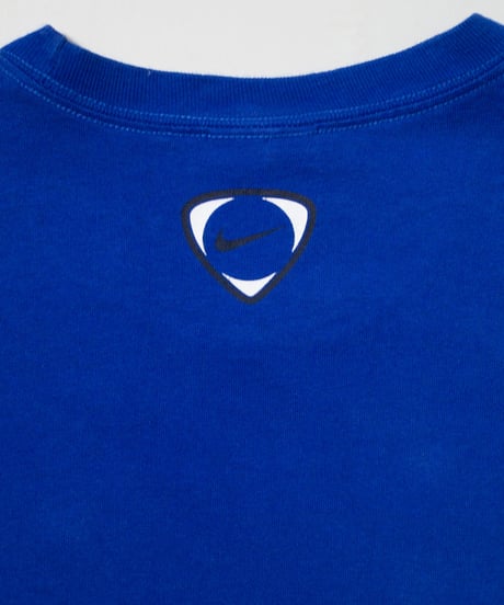 2000's NIKE Soccer L