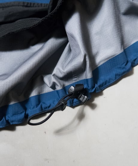 90-00's Mountain Hard Wear Conduit Jacket L