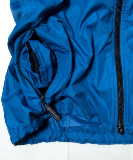 NIKE Packable Zip-up Nylon Jacket L
