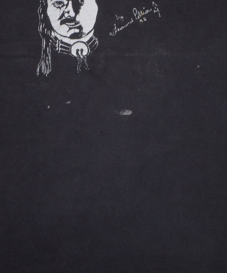 90's Leonard Peltier XL