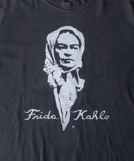 90's Frida Kahlo
