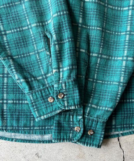 90's Puritan Printed Flannel Shirts XL