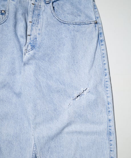 Damaged Levi's Silvertab Relaxed 33×30