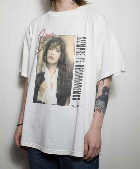 90's Selena XL