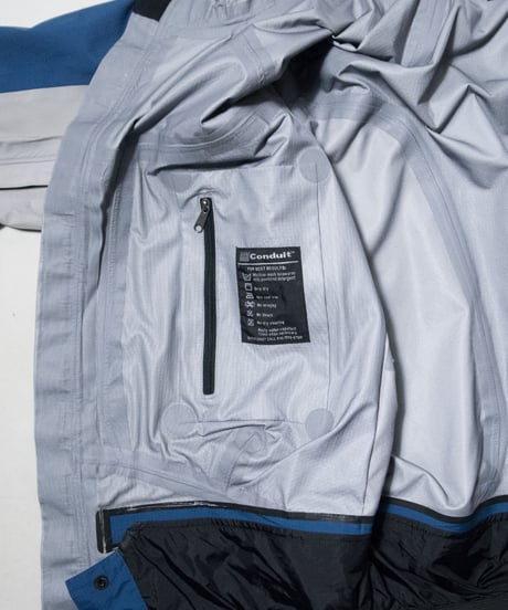 90-00's Mountain Hard Wear Conduit Jacket L