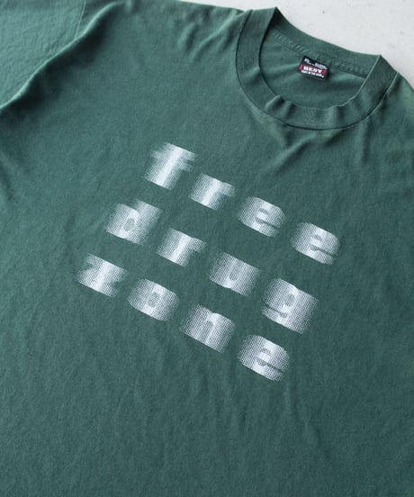 90's Motion Script "free drug zone" XL
