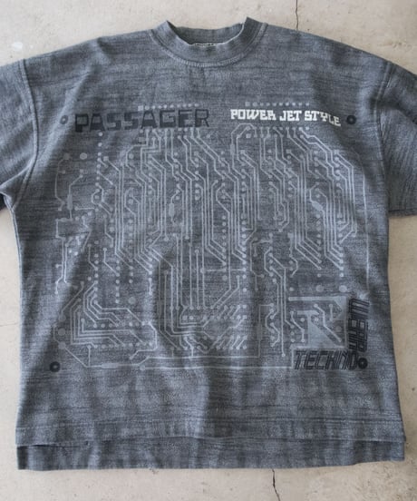 90's PASSAGER Crewneck