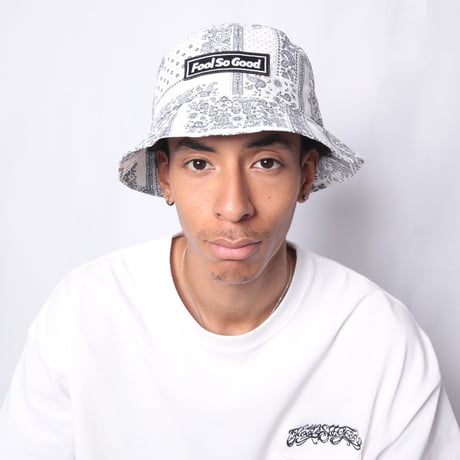 BANDANA BUCKET HAT