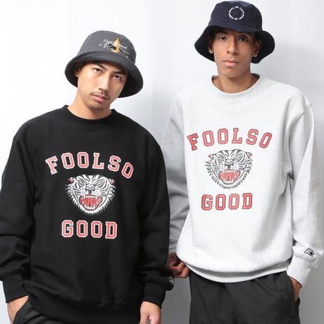 WHITE TIGER CREW SWEAT