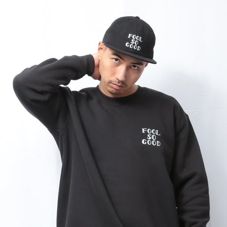 OLD SCHOOL CREW SWEAT