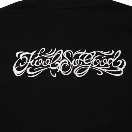 SCRIPT BIG POCKET TEE