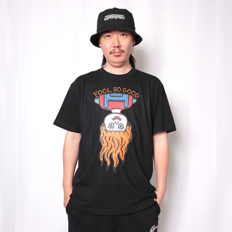 UPSIDE DOWN TEE