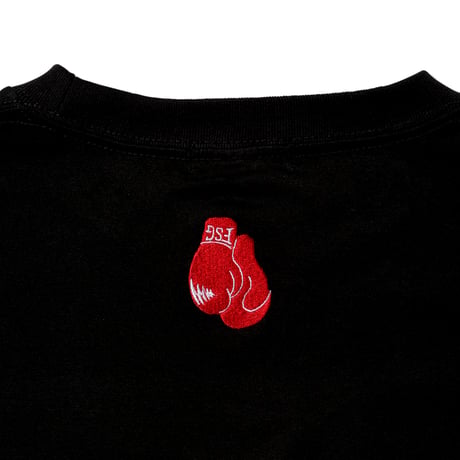 PUNCH OUT TEE