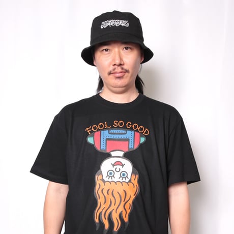 SCRIPT BUCKET HAT