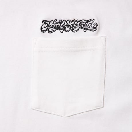 SCRIPT BIG POCKET TEE