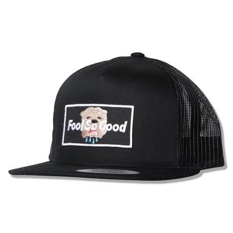 BULL WAPPEN FLAT MESH CAP