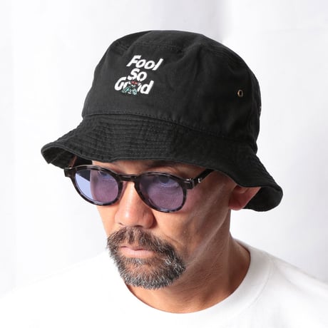 FLY BUCKET HAT