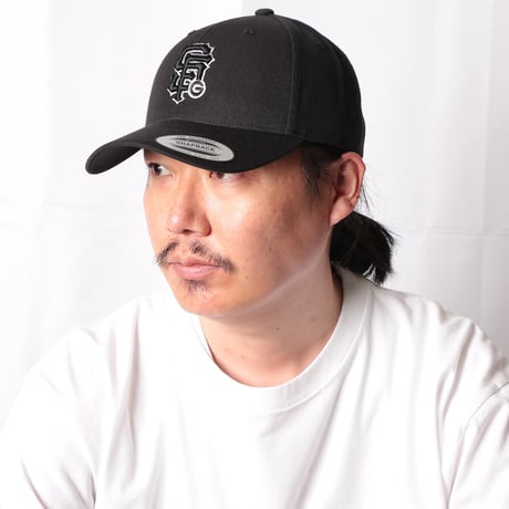 FSG RAISED EMB CAP　【先行受注】6/21(日)23:59まで受付｜7月上旬発送予定