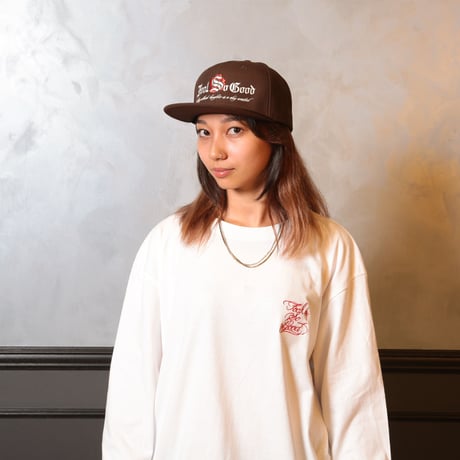 BLACK CAT LONG SLEEVE TEE