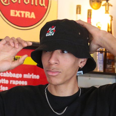 ROSE BUCKET HAT