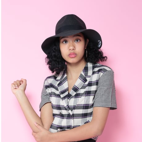 Script Logo Long Brim Flat Hat