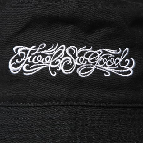 SCRIPT BUCKET HAT