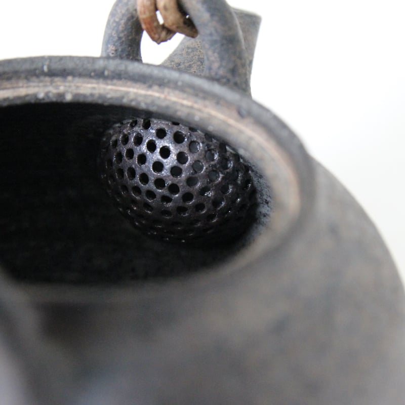 山崎さおり 黒土瓶 | 菓菓かはん