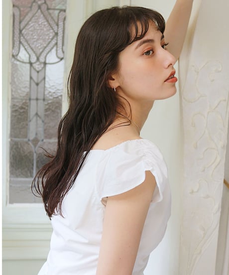 frill blouse