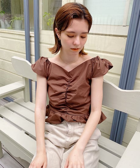 frill blouse