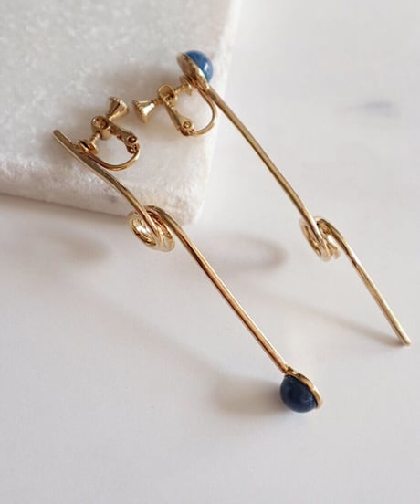 Petit marble pierce/earring