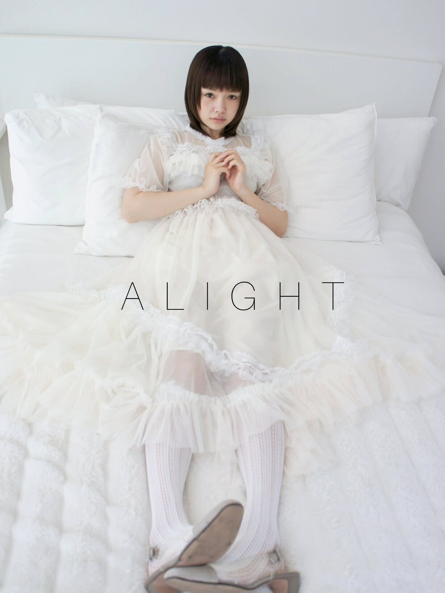 A L I G H T