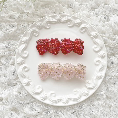 【プチプラ♡】ストロベリーヘアアクセ【アクセサリー】A12