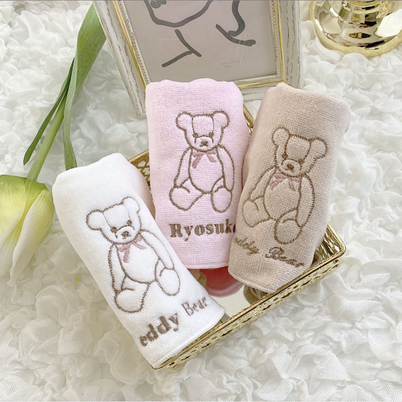 ネーム入り】テディベア刺繍ハンカチ♡ | MiLRY Couture
