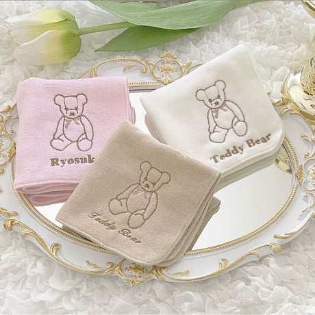 【ネーム入り】テディベア刺繍ハンカチ♡