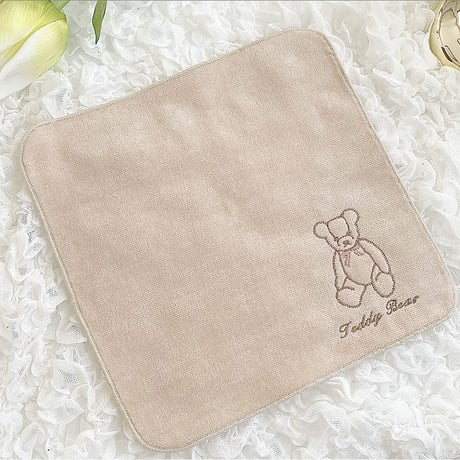 【ネーム入り】テディベア刺繍ハンカチ♡