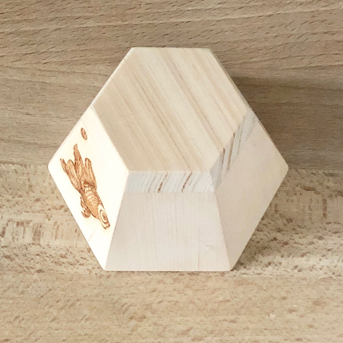 ヒノキの六角枡 金魚 A 六角升之助 | iroha style