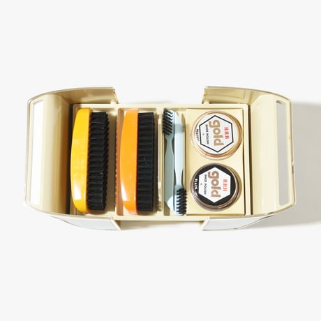 1970's Shoe Care Set 1